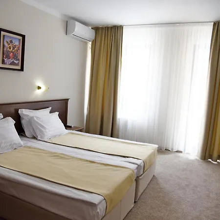 Maria Revas Hotel