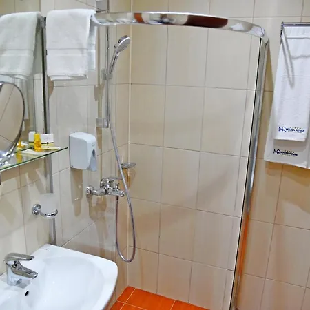 Hotel Maria Revas 5*