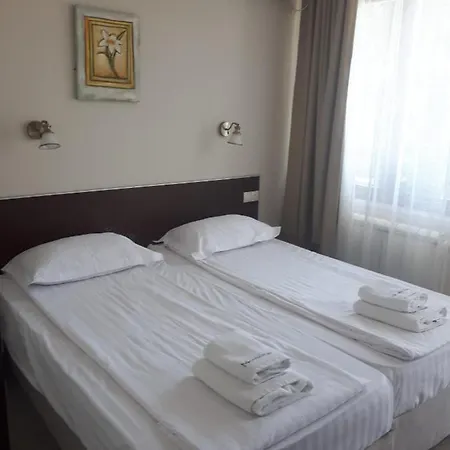 мария ревас 5*