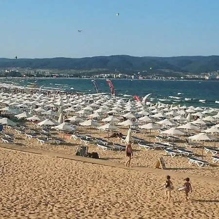 мария ревас Хотел Слънчев бряг